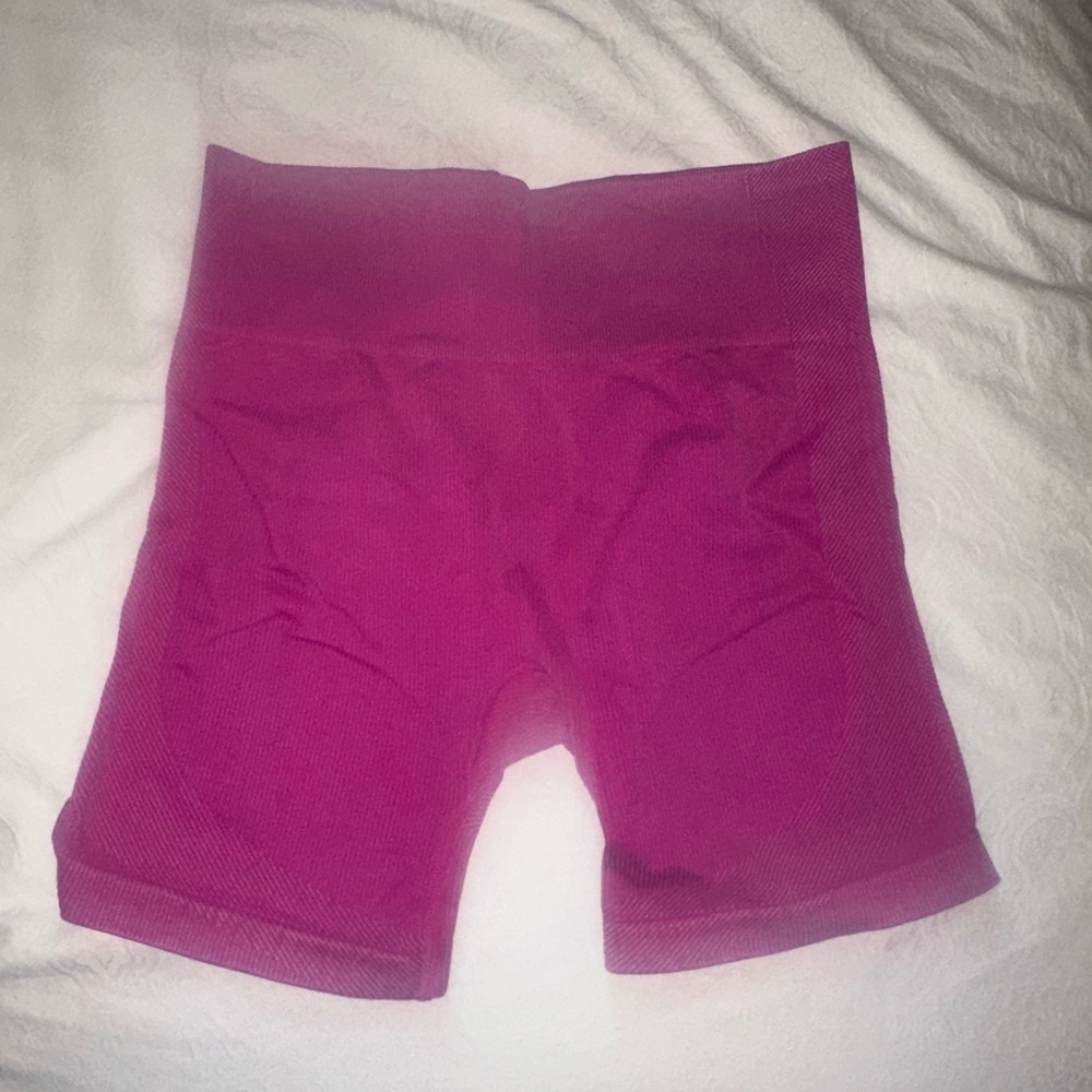 Joylab seamless hot pink biker shorts!